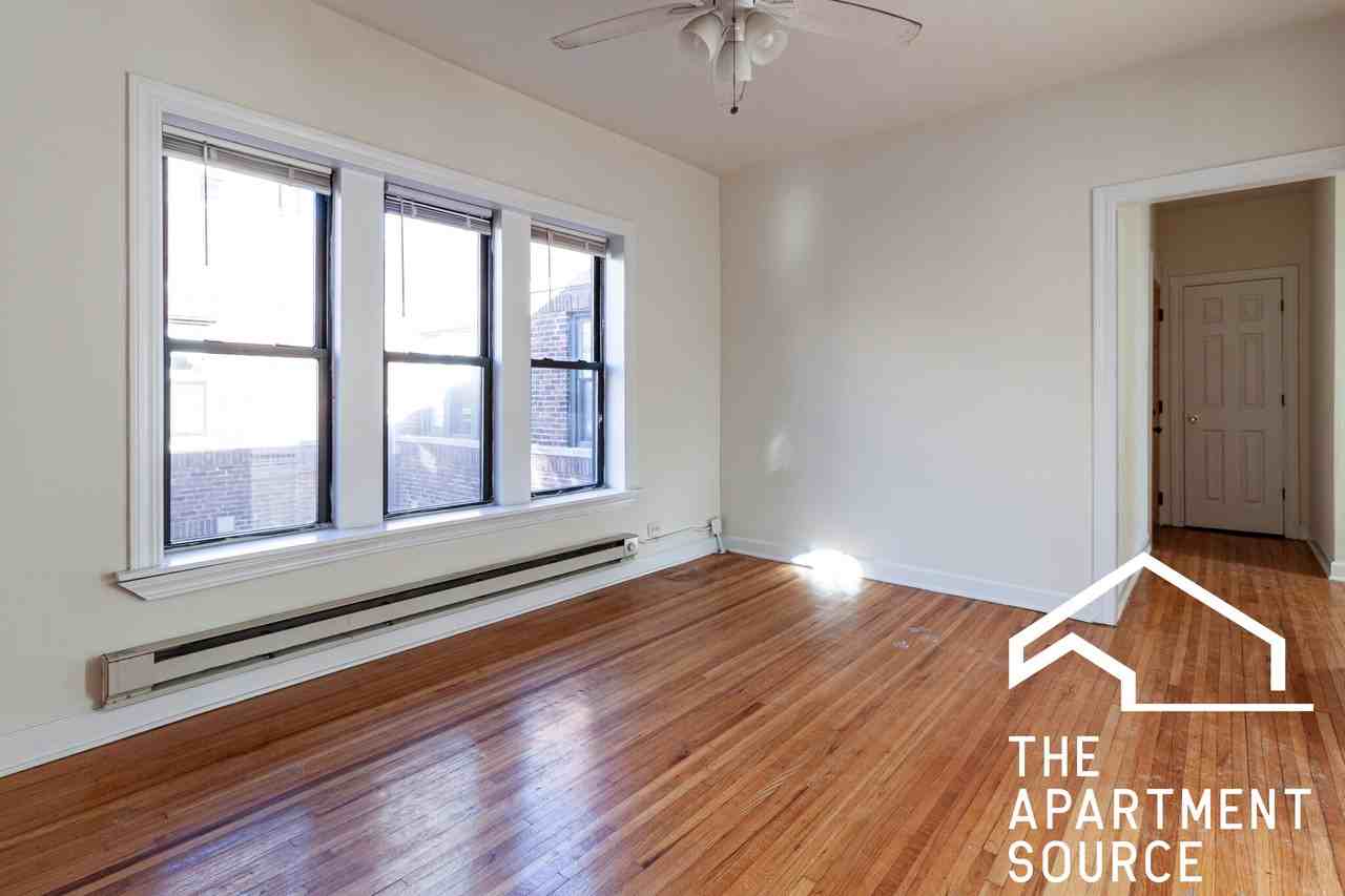 N Fremont St #W3 - Photo 3 of 11