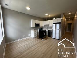 featured image of 4007 W School St #D