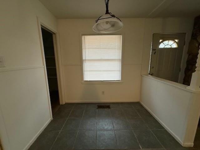 3042 Grand Ave - Photo 6 of 14