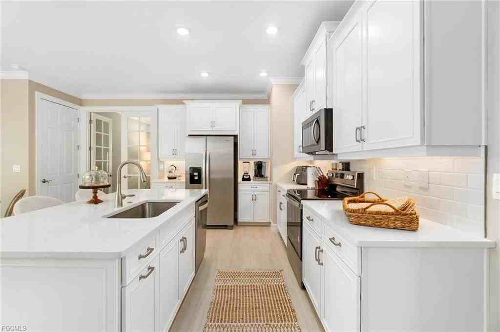 28298 Captiva Shell Loop - Photo 7 of 8