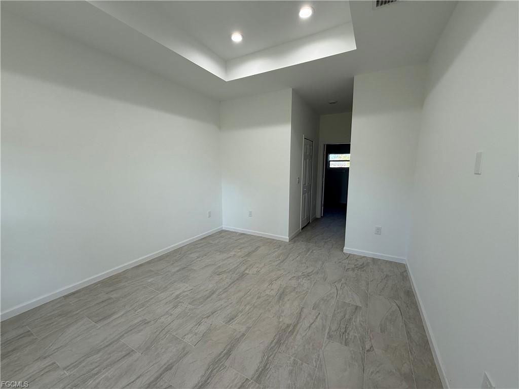 1906 Vesper Ct - Photo 7 of 8