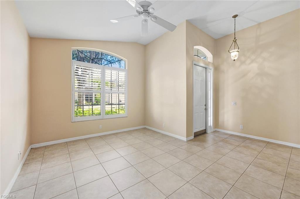 366 Burnt Pine Dr - Photo 3 of 8