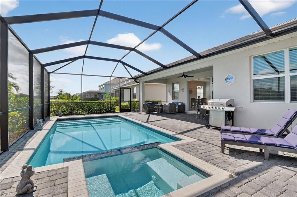 2130 Hamlin St - Photo 2 of 8