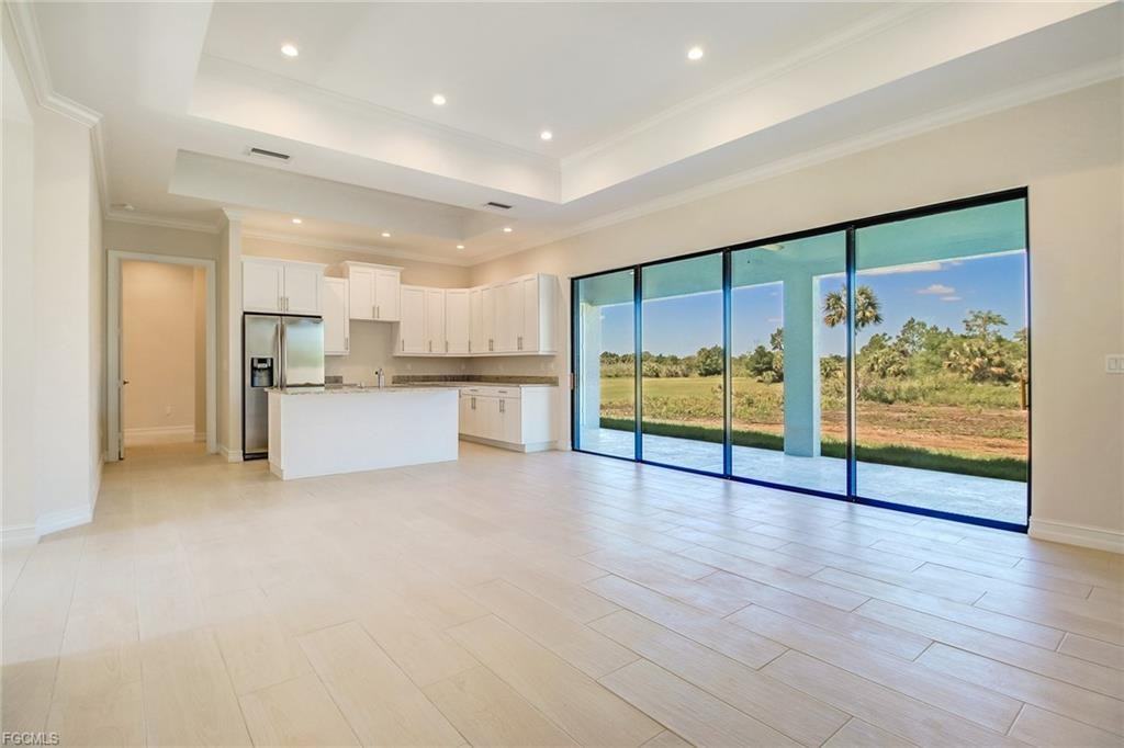 873 18th St Ne - Photo 2 of 8