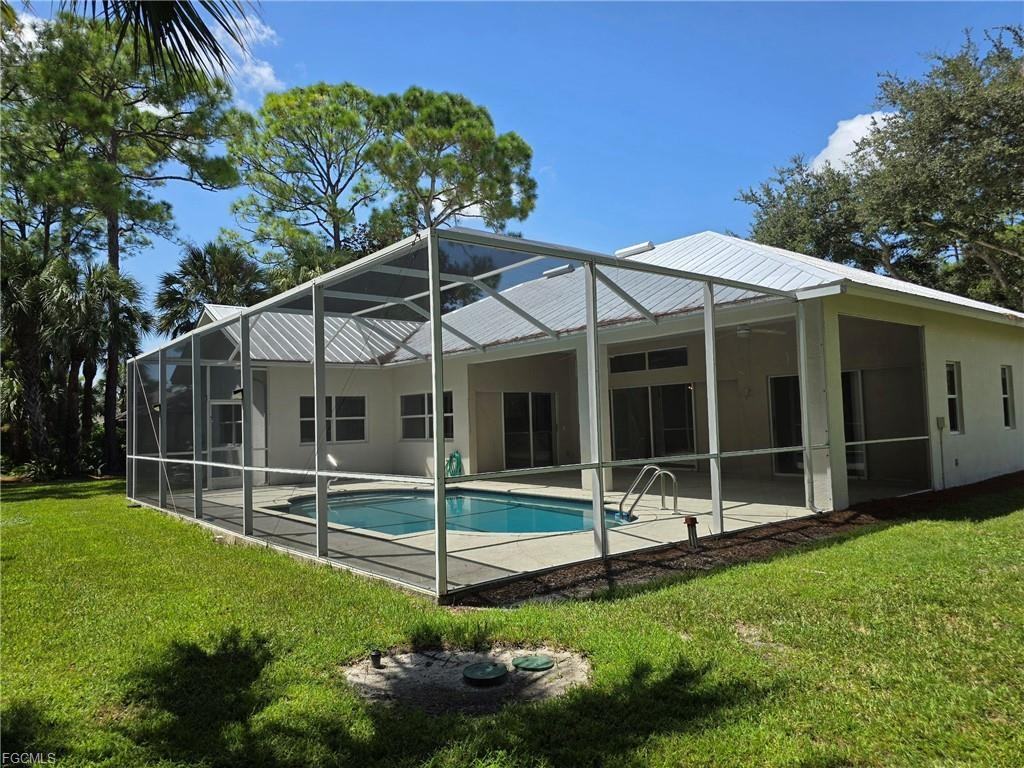 2063 Imperial Cir - Photo 2 of 8