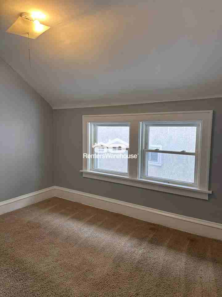 3501 22nd Ave S - Photo 7 of 10