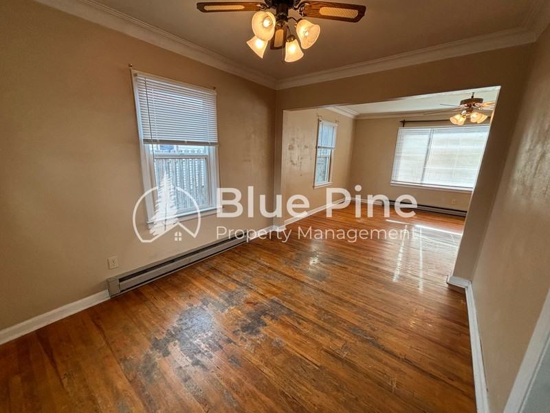 225 E 24th St - Photo 3 of 14