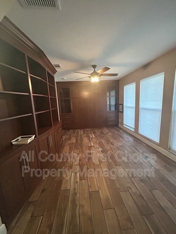 8303 Monarch Cir - Photo 5 of 23