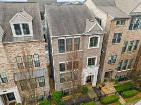 609 Broadview Ter Ne - Photo 1 of 1