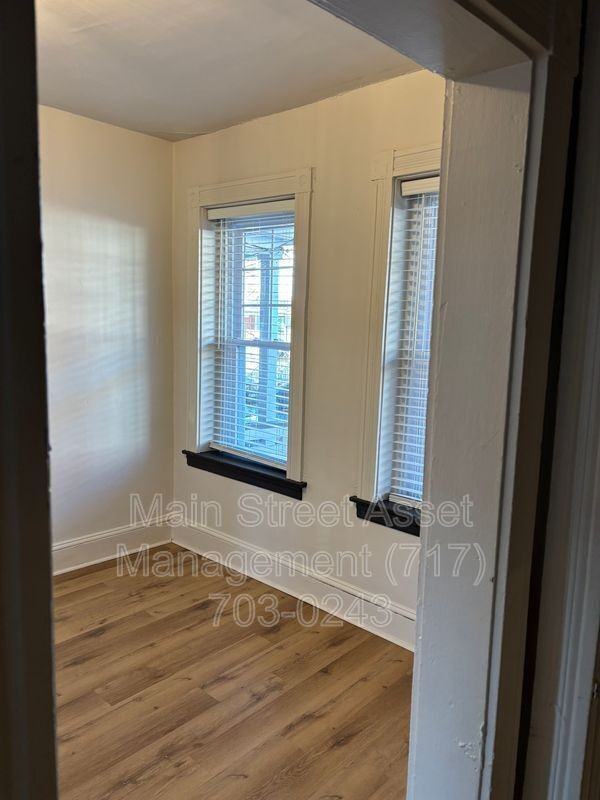 747 S Lime St - Photo 4 of 22