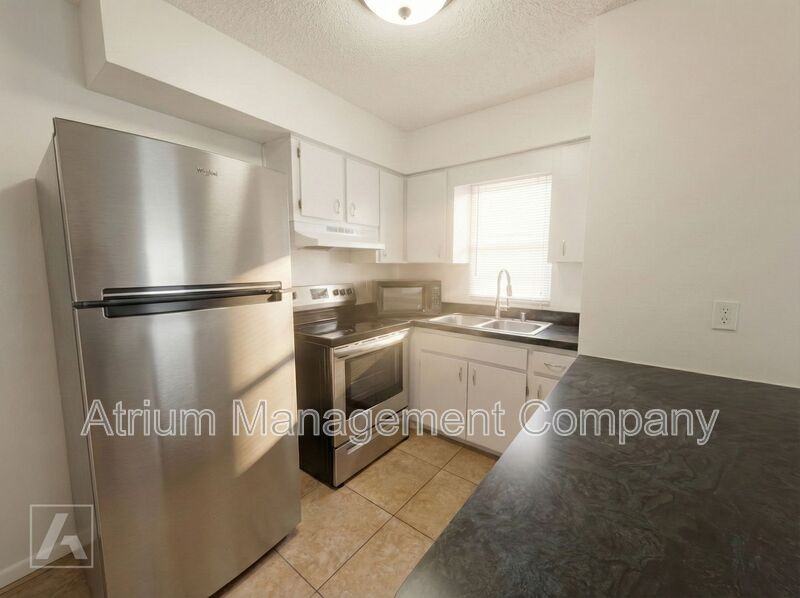 2726 E Grant Ave - Photo 3 of 21