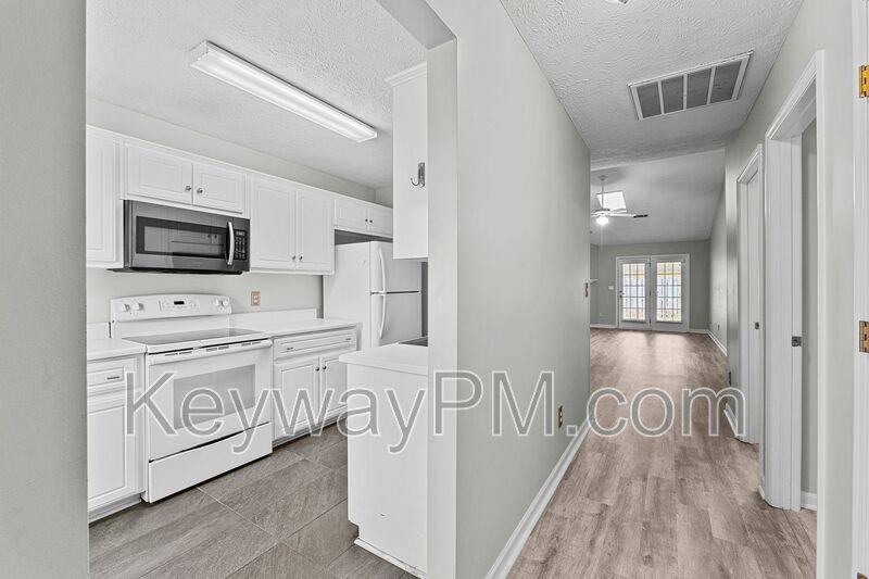 59 Leigh Place Dr - Photo 4 of 18