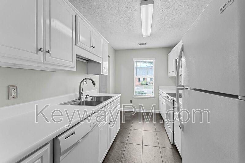 59 Leigh Place Dr - Photo 6 of 18