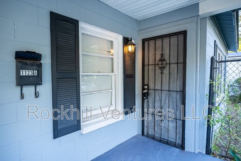 1123 E 70th St #A - Photo 2 of 21