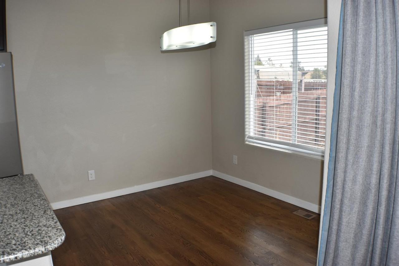 7941 Barraport Dr - Photo 7 of 29