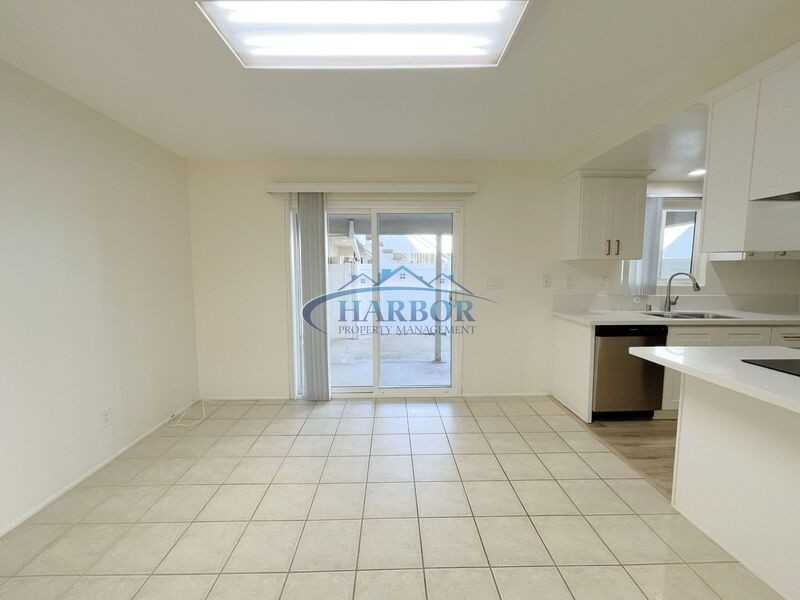 1107 Opal St #A - Photo 3 of 21