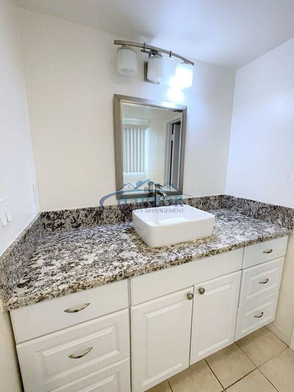 1107 Opal St #A - Photo 7 of 21