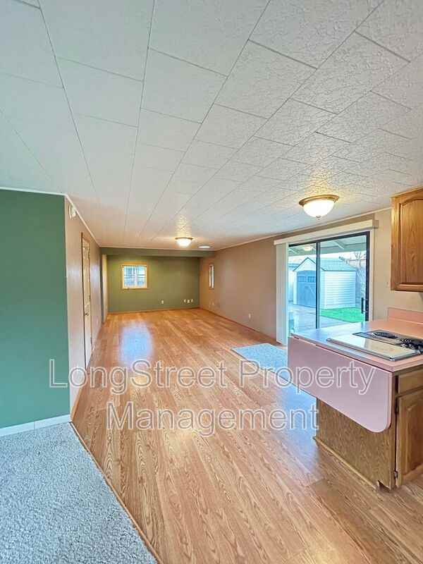 2917 Takena St Sw - Photo 3 of 31