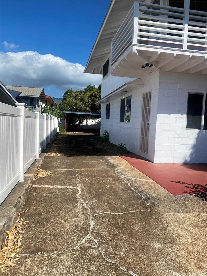 3216 Kaimuki Ave - Photo 2 of 25