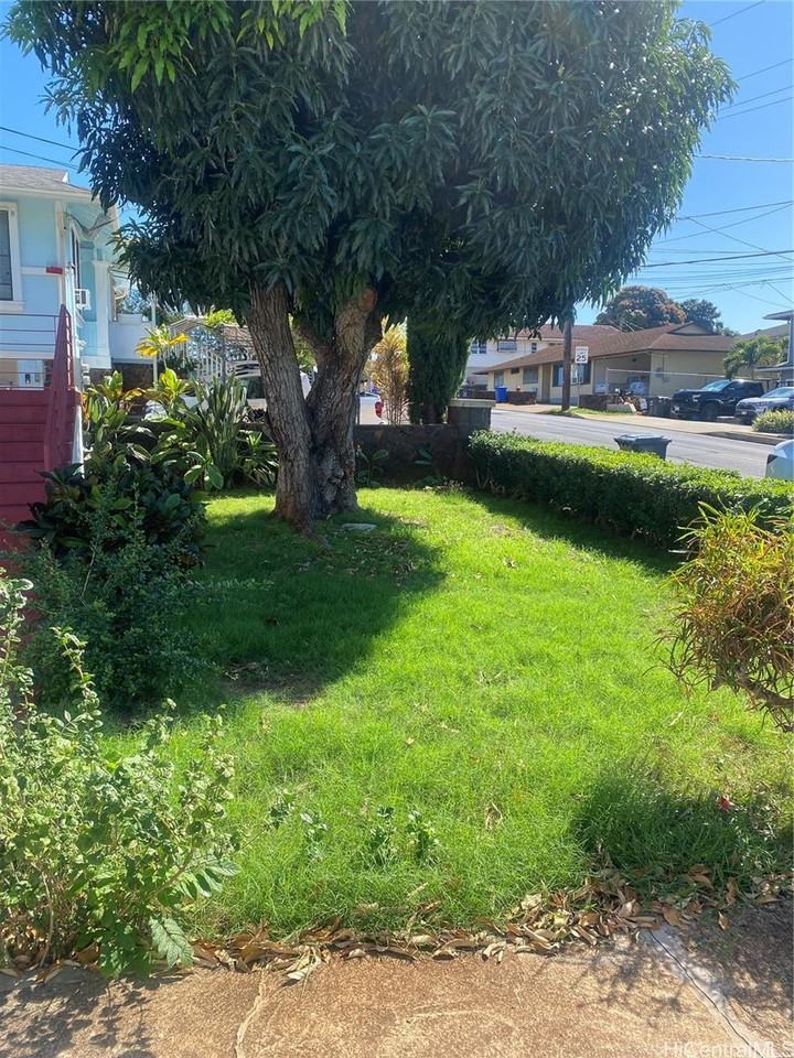 3216 Kaimuki Ave - Photo 3 of 25