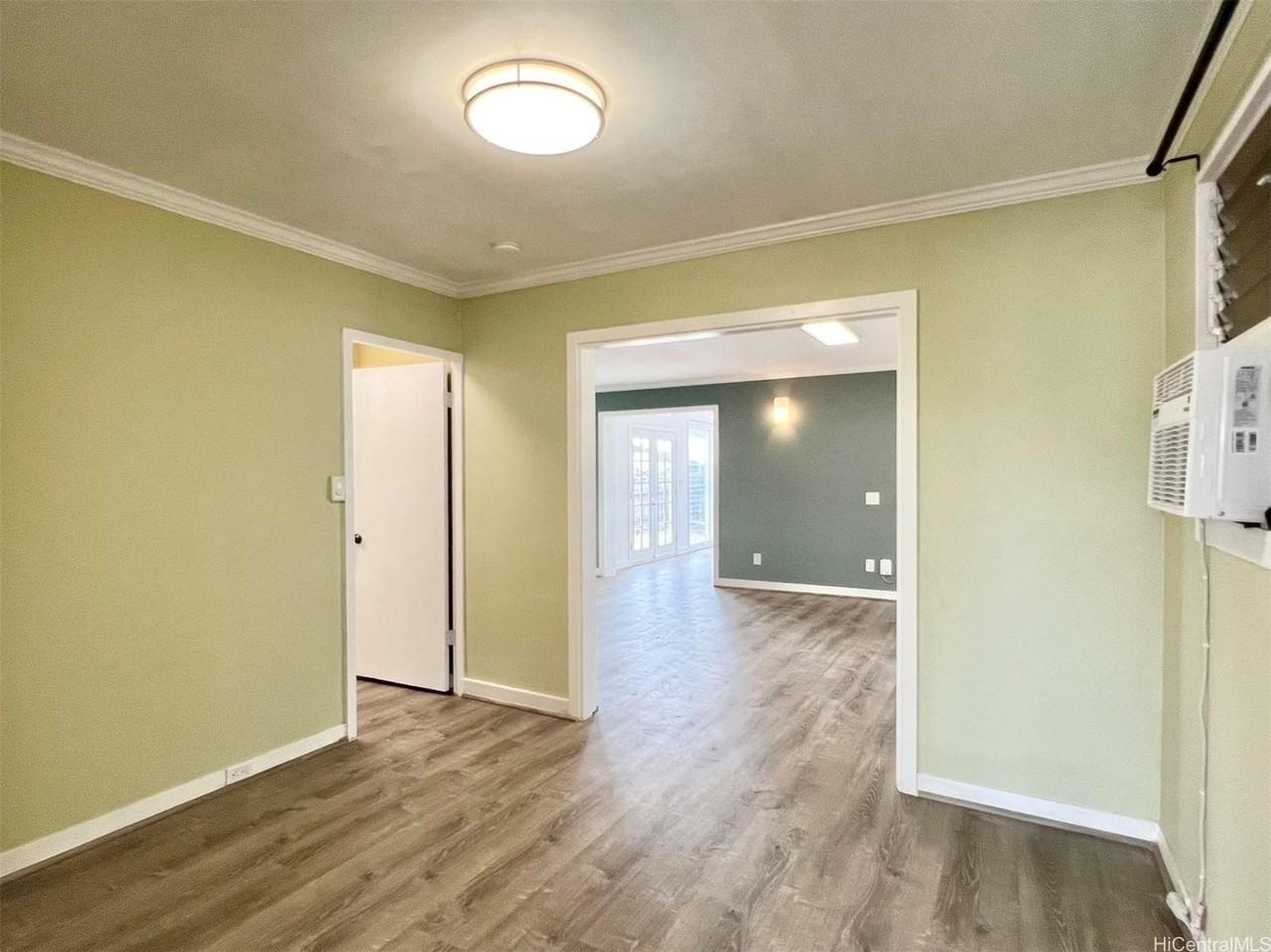 748 Luawai St - Photo 3 of 25