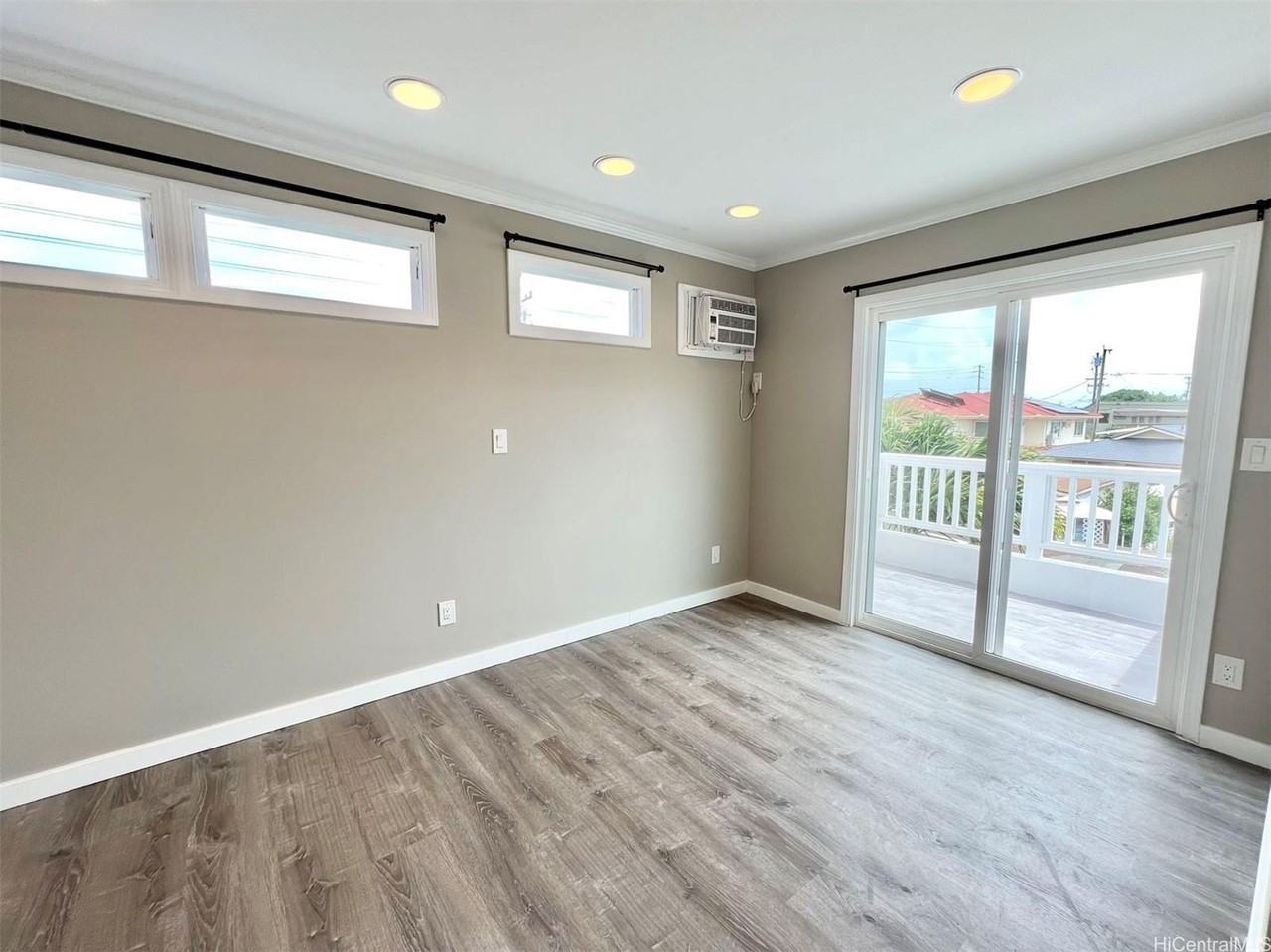 748 Luawai St - Photo 6 of 25