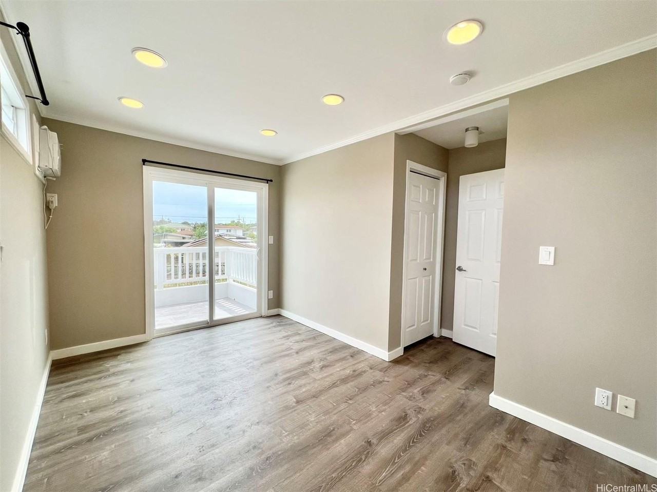 748 Luawai St - Photo 7 of 25