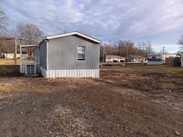 featured image of 702 W Nelson St