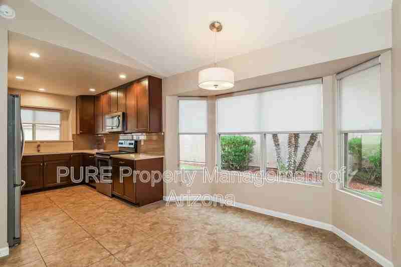 3009 E Woodland Dr - Photo 7 of 28