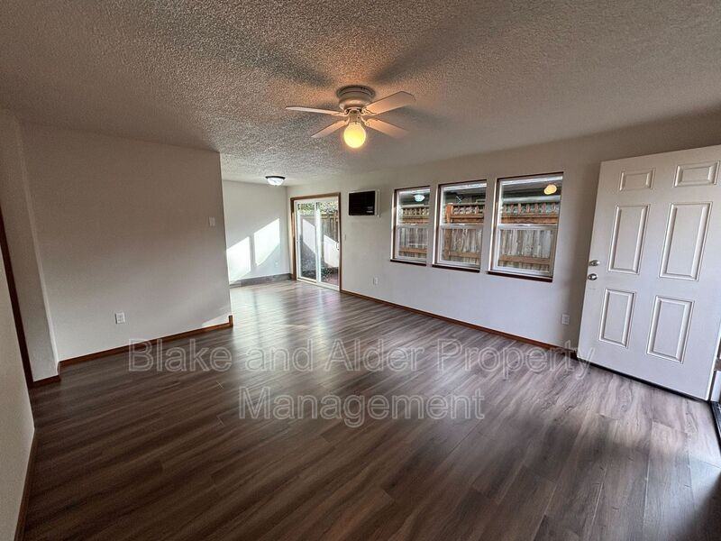 17570 Webster Rd - Photo 6 of 17