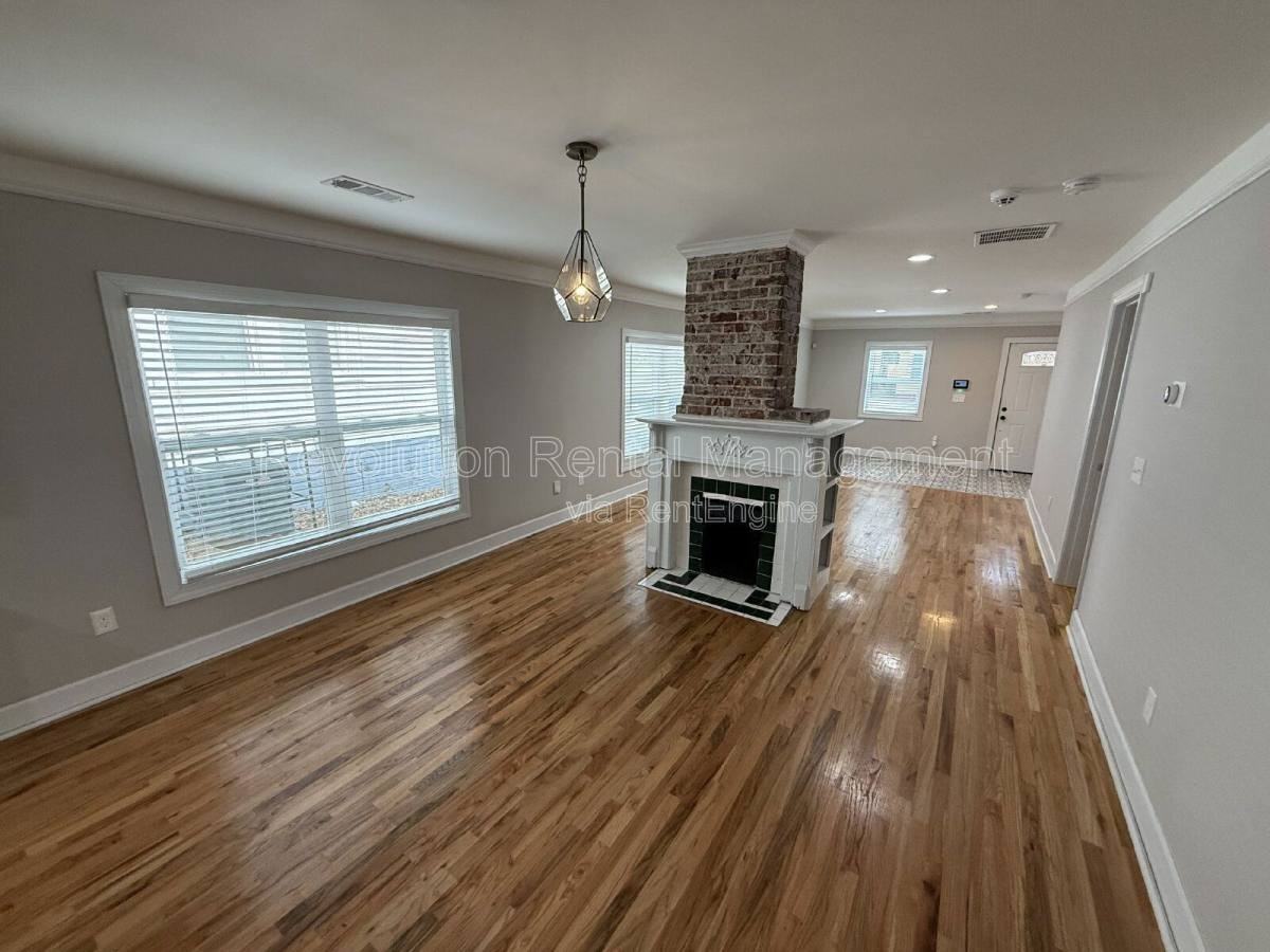 40 Booker St Nw - Photo 3 of 10