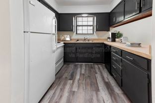 7005 N Chas Dr - Photo 1 of 1