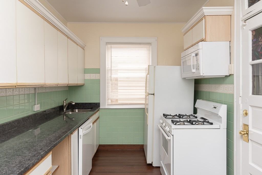 4512 N Laporte Ave #2F - Photo 2 of 20