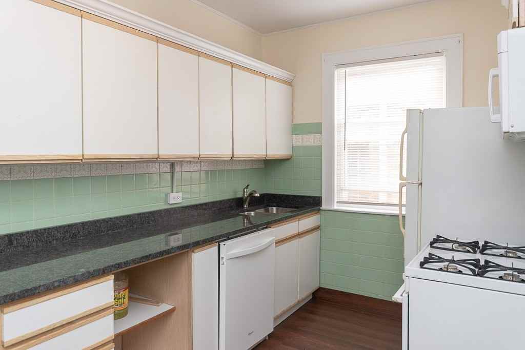 4512 N Laporte Ave #2F - Photo 3 of 20