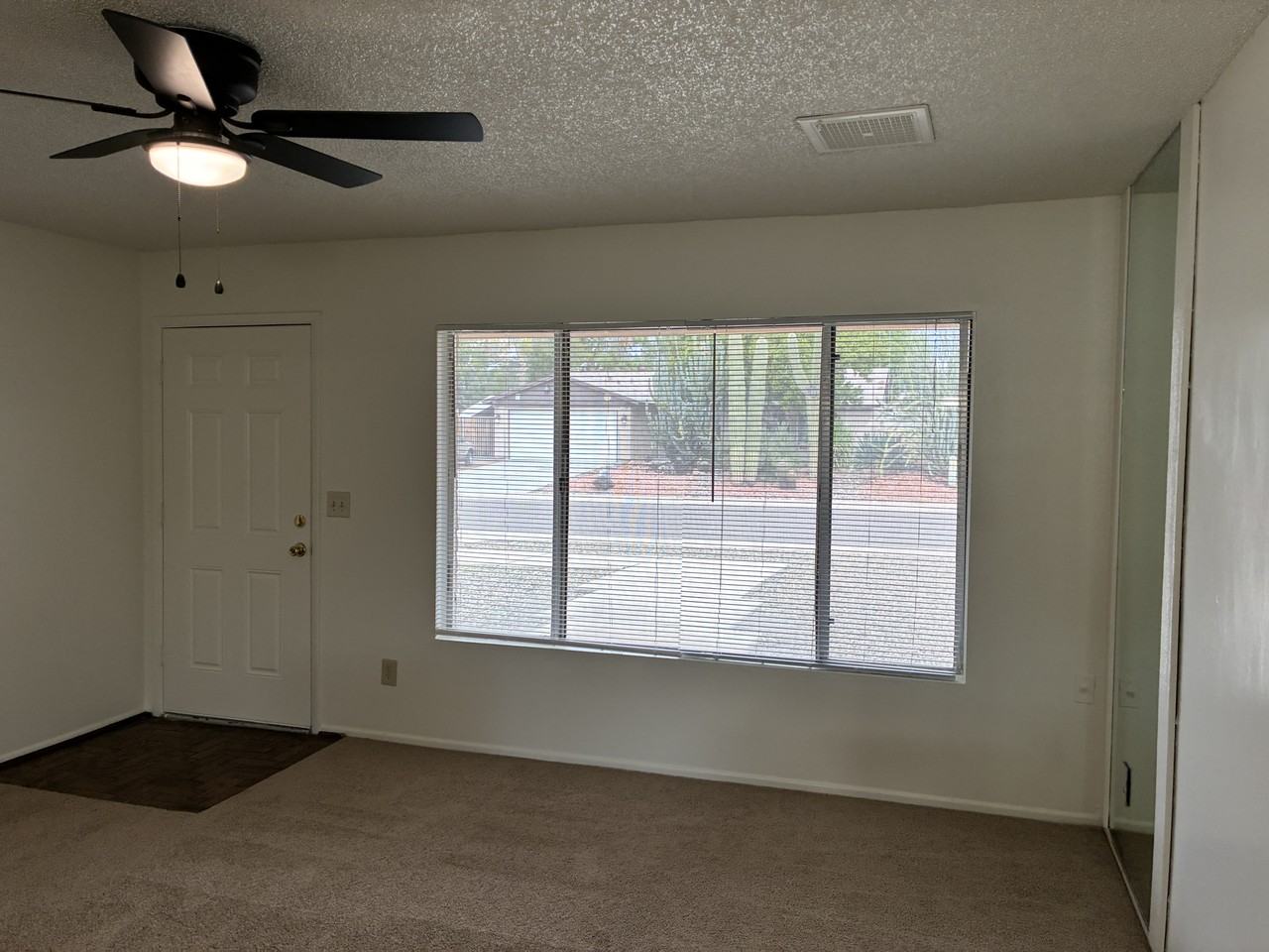 4831 W Juniper Ave - Photo 7 of 42