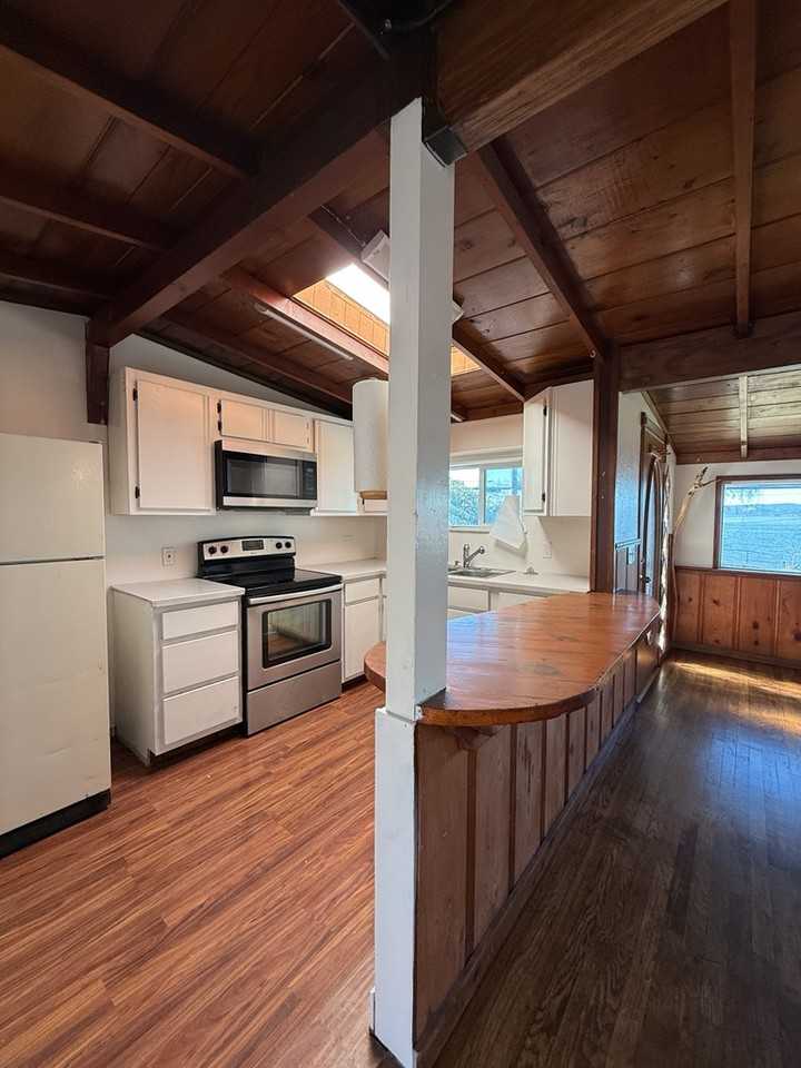 6324 E Highway - Photo 5 of 17