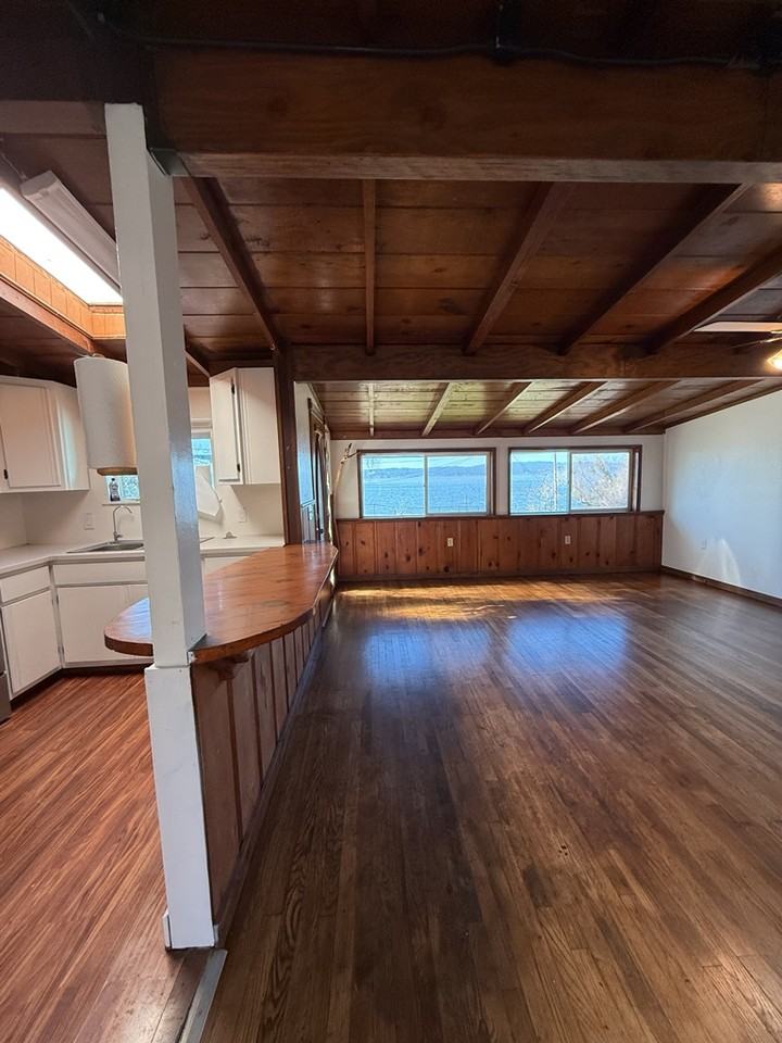 6324 E Highway - Photo 6 of 17