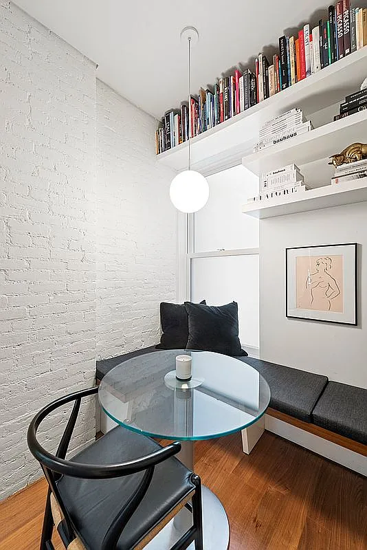 325 W 21st St #14 - Photo 5 of 8