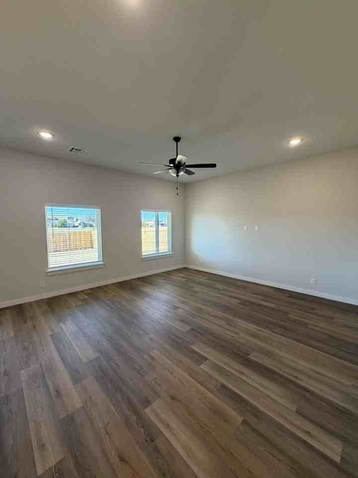 13436 S 72nd East Ave - Photo 4 of 13