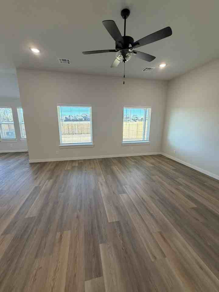 13436 S 72nd East Ave - Photo 5 of 13