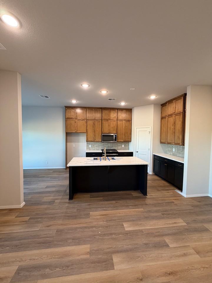 13457 S 72nd East Pl - Photo 2 of 12