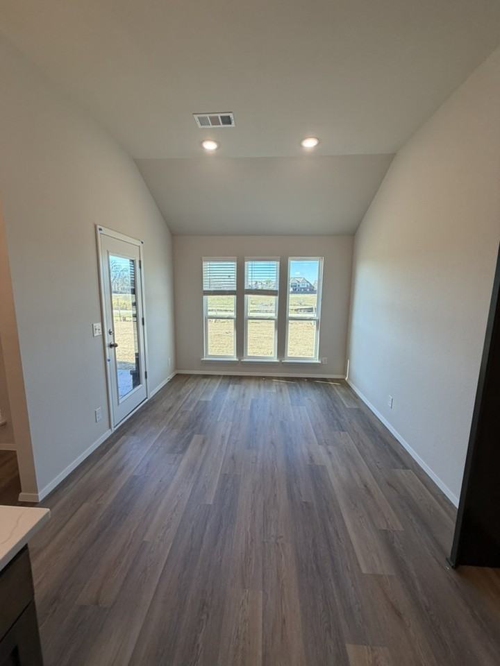 13451 S 72nd East Pl - Photo 3 of 11