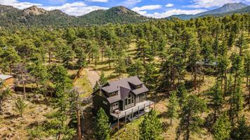 featured image of 1355 Broadview Rd