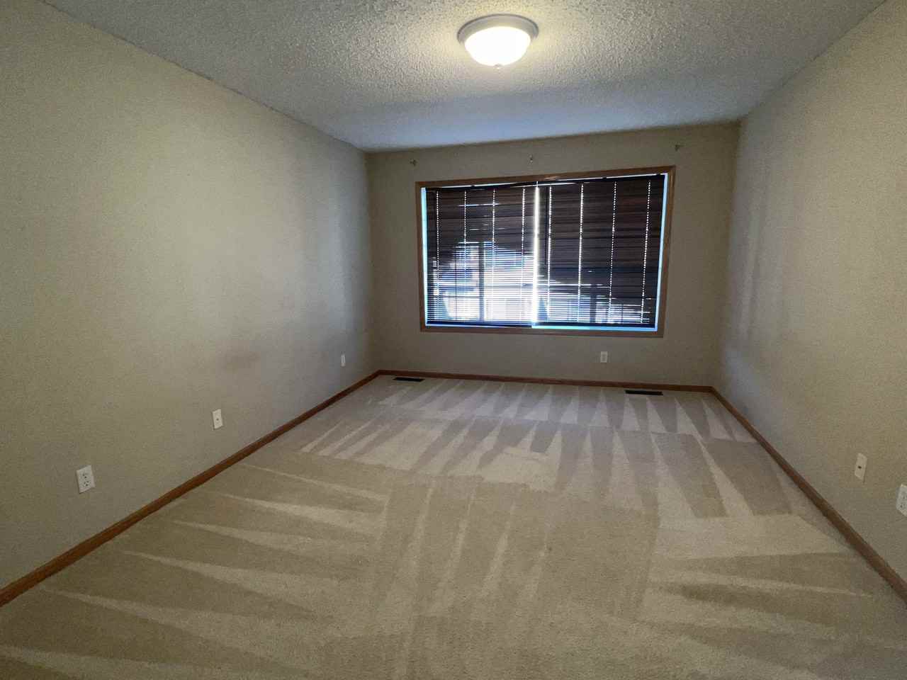 14492 Sumter Ave - Photo 6 of 10