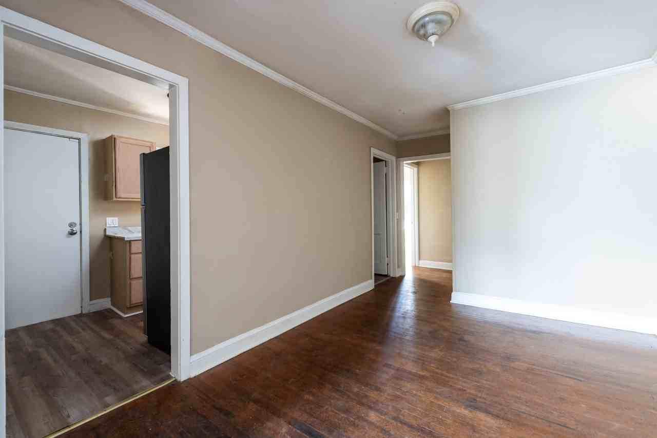 3454 Rockbridge Rd #A - Photo 5 of 14