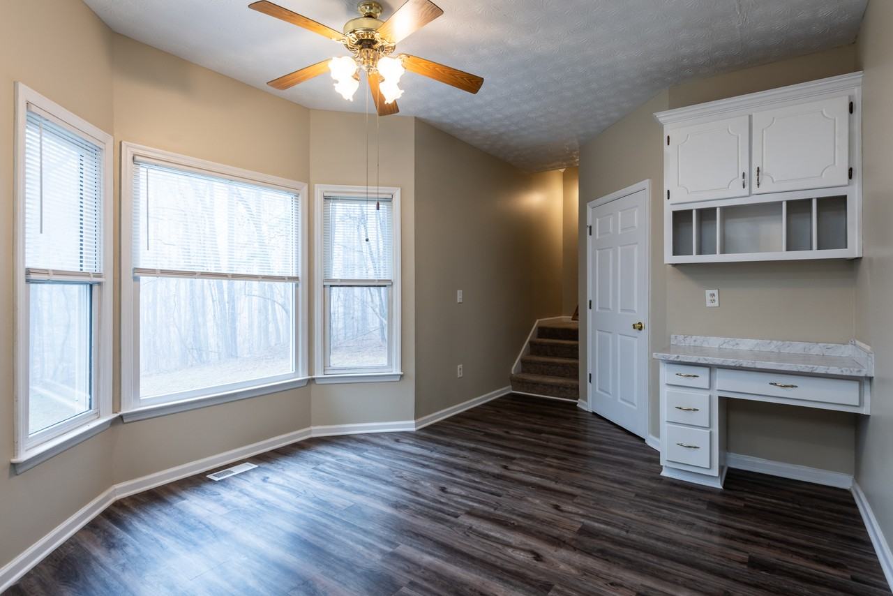 3213 Southridge - Photo 6 of 50