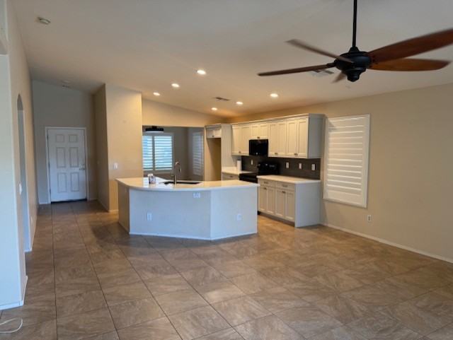 18129 W Desert Ln - Photo 3 of 14