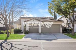 featured image of 2608 Lark Sparrow Way