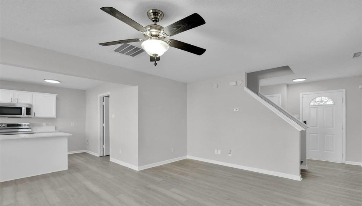 2707 Cochrane Dr - Photo 5 of 14