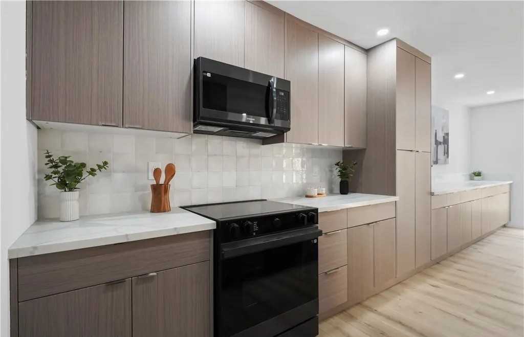 1730 Camino Palmero St - Photo 4 of 27